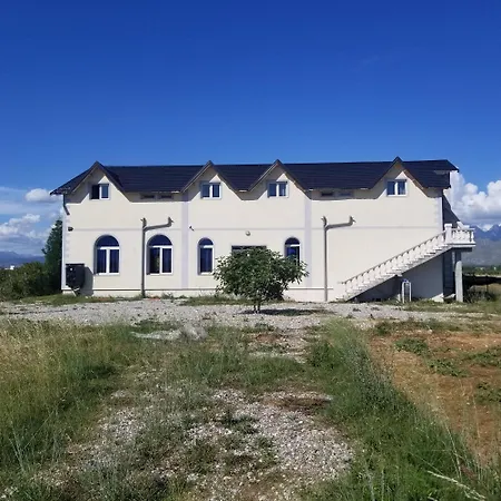 Culaj Frühstückspension
