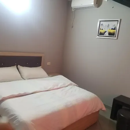 Culaj Frühstückspension Koplik